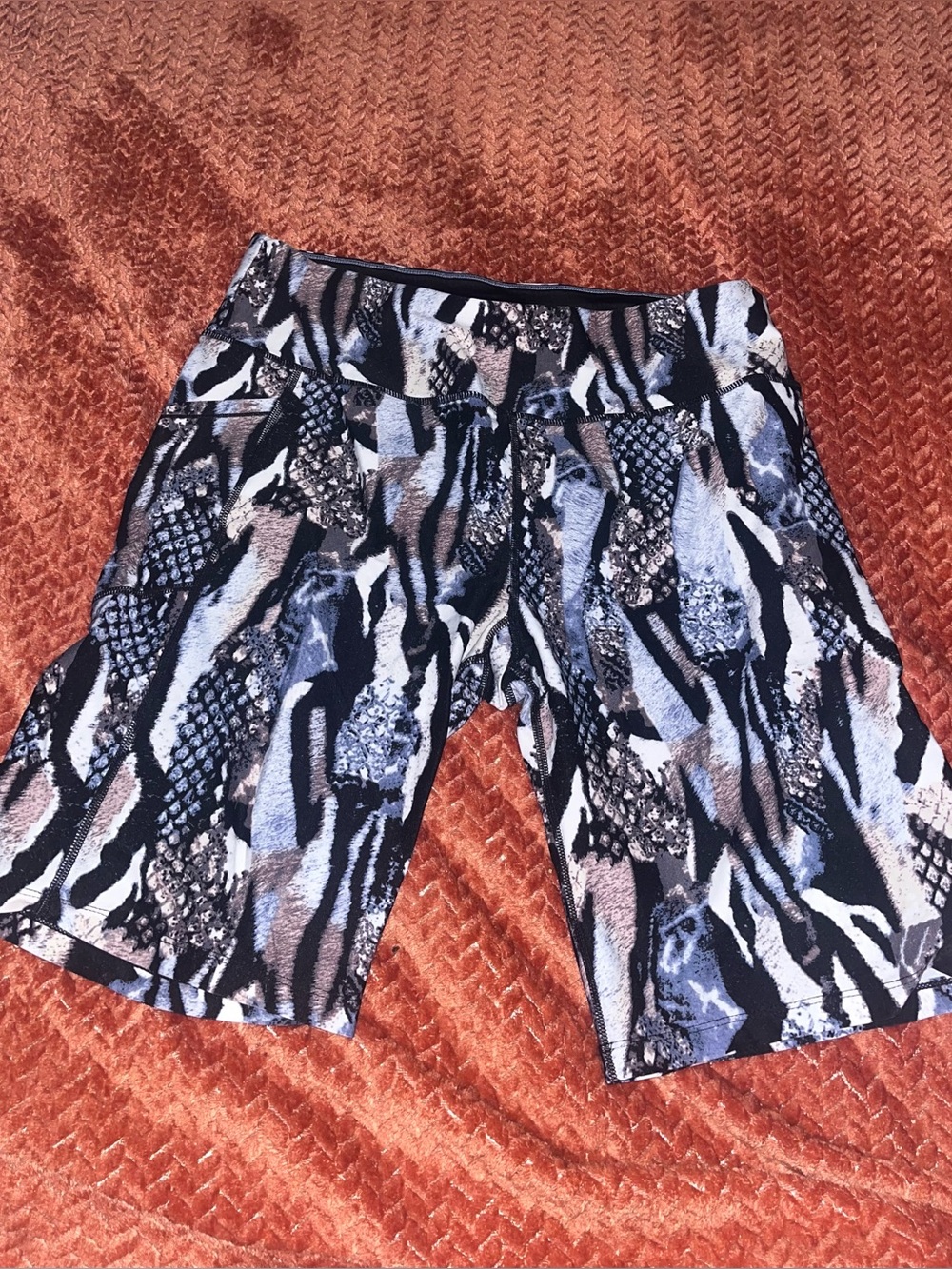 Calvin Klein Abstract Animal Print Bike Shorts in Black, Gray, blue. Size XXL